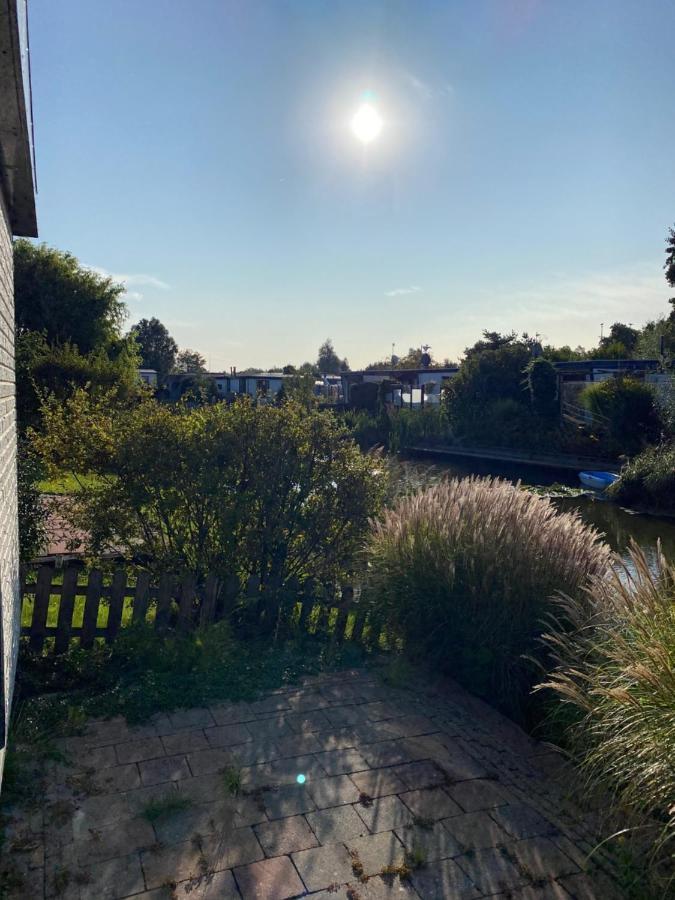 Recreatie centrum de hollepoarte 2 chaletS87 Makkum Buitenkant foto